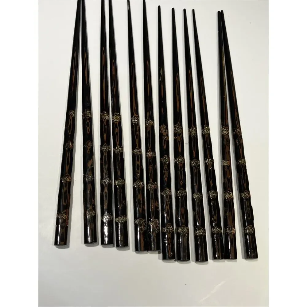 Set of 12 Vintage Lacquer Japanese Hand-Crafted Wood Inlay Decorative‎ Chopstick